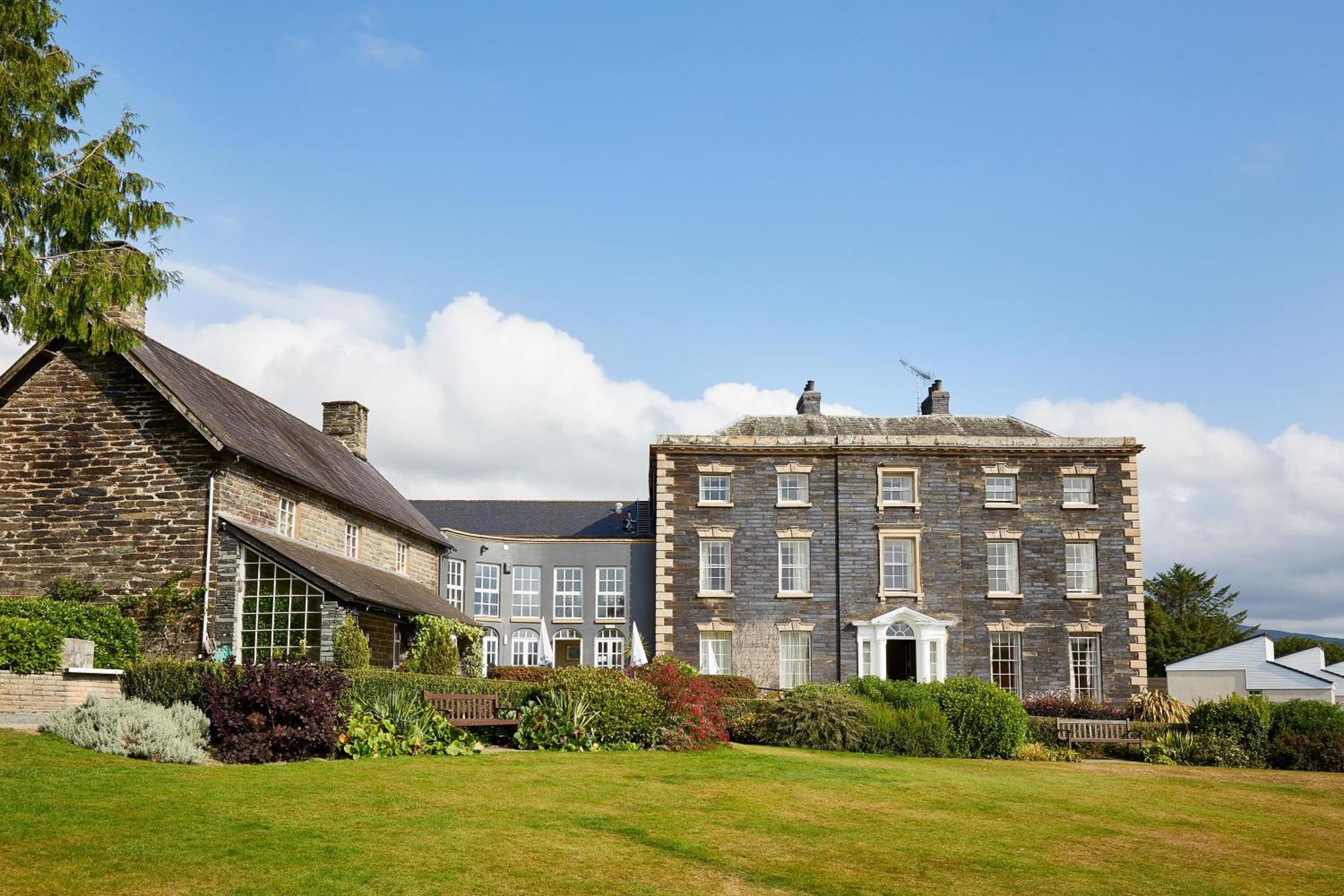 Macdonald Plas Talgarth Resort Pennal Exterior foto